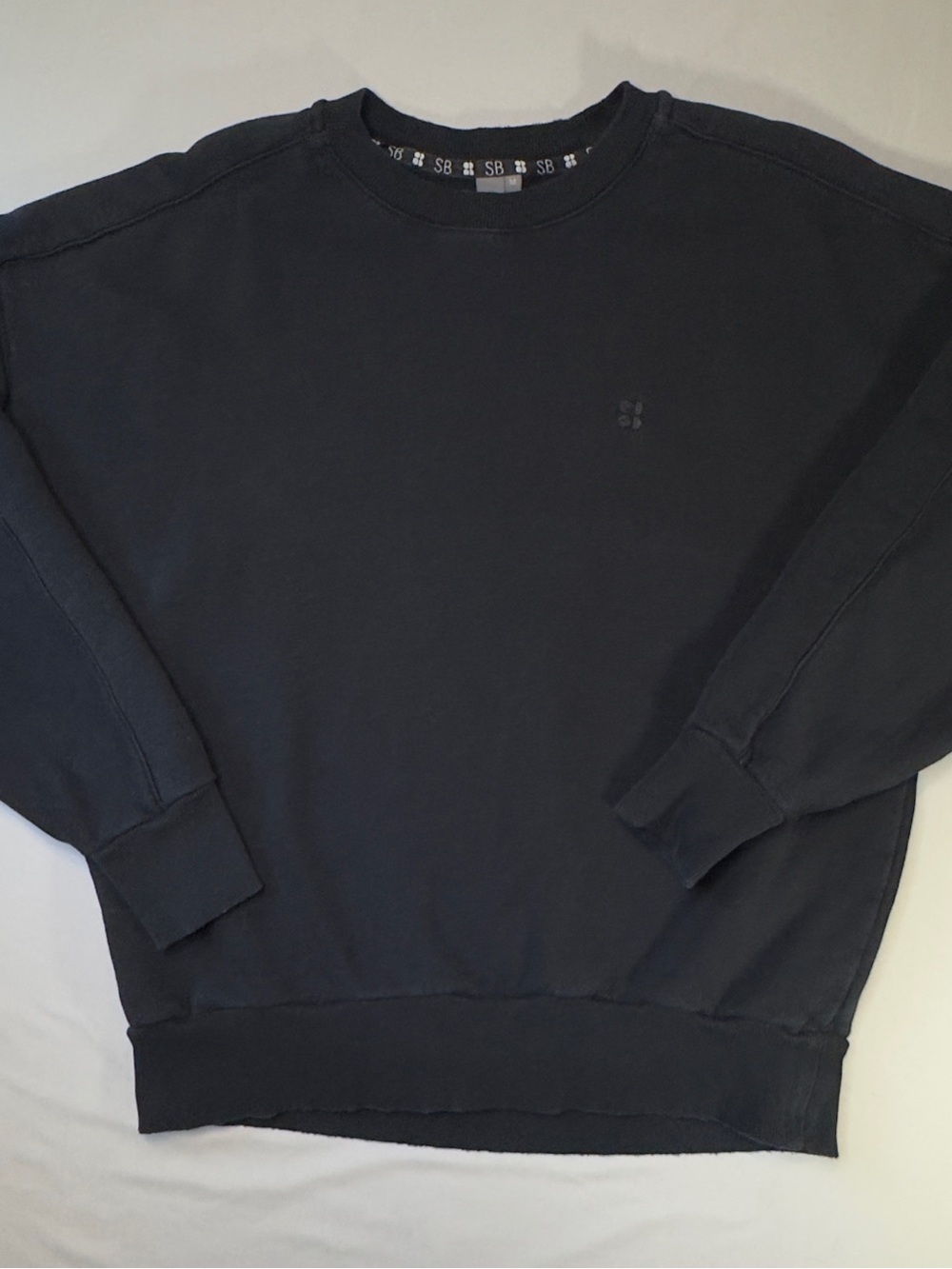 Sweaty Betty Women’s Activewear Black Crewneck Sweatshirt size M
